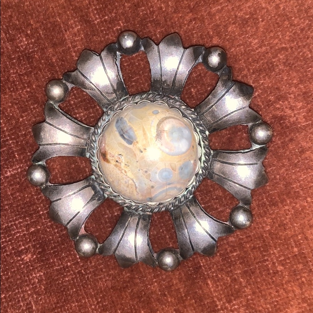 Vintage Sterling Brooch😍